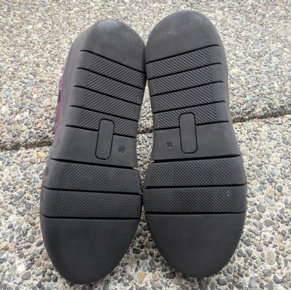 Miz Mooz Linwood Purple Zip Boots - Picture 4 of 6